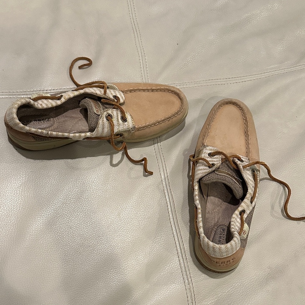 Sperry Beige and White Loafers